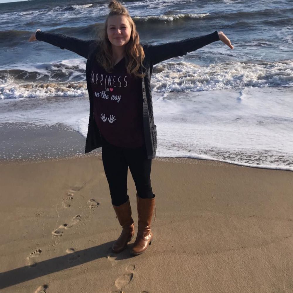 Meet your Posher, Lacey